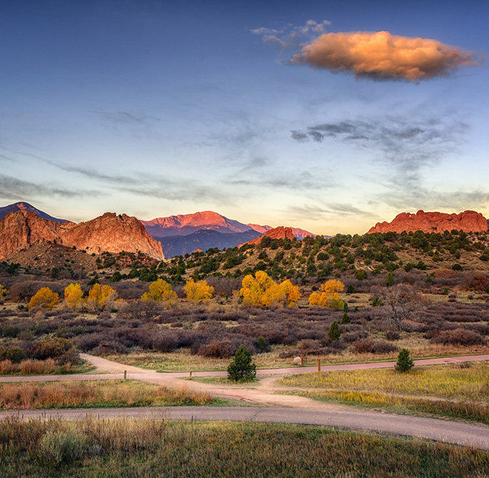 horseback riding in colorado springs